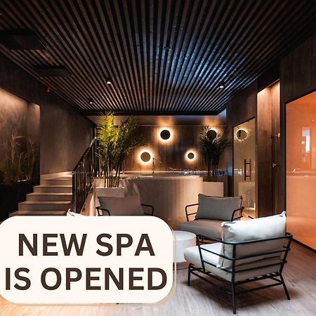 Meri Seaside Hotel & Spa 쿠레사아레 외부 사진